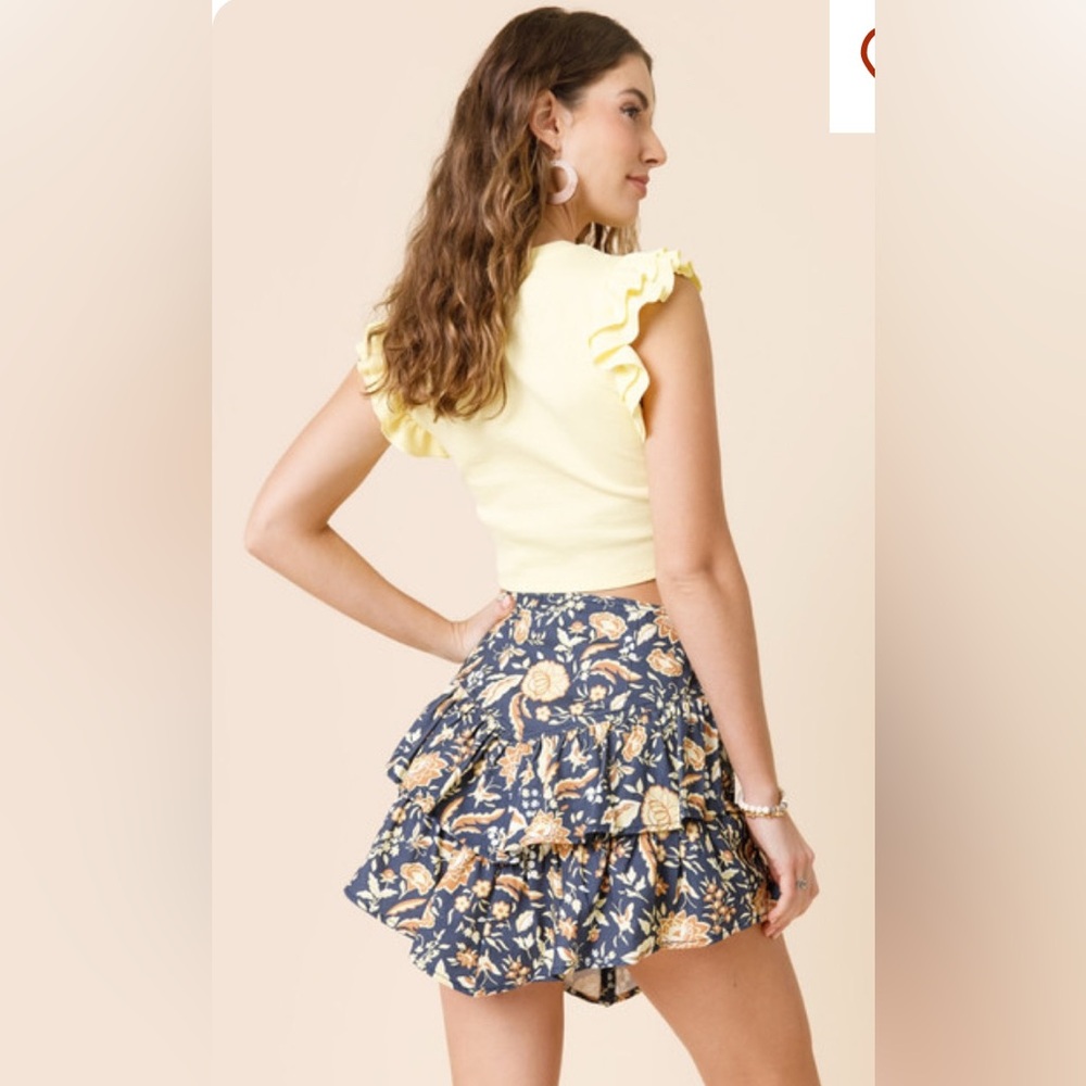 Francesca's Collections Floral Mini Skirt - Navy and Yellow NWT - Picture 3 of 14